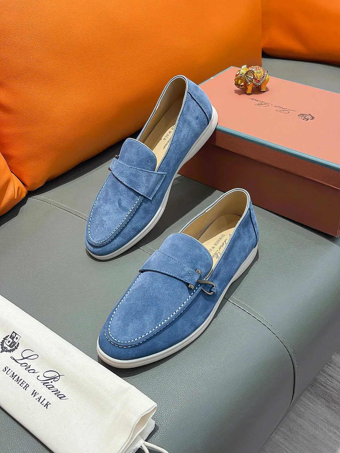 Men's shoes LORO PIANA "LP" P420 Regular size: 38-44 (casual shoes) Product materials: Selected high-mercerized suede upper, comfortable sheepskin lining; original outsole.